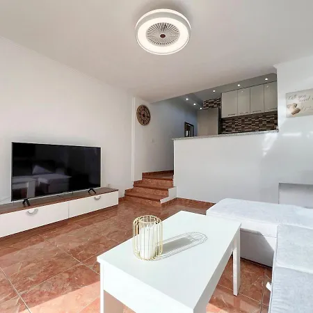 Appartamento Oasis San Eugenio By Altamar Homes *