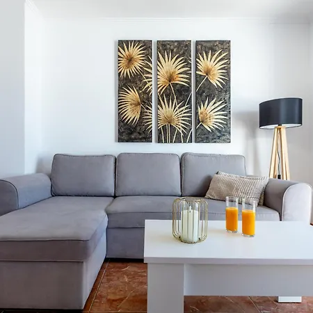 Oasis San Eugenio By Altamar Homes * 아데제