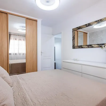 아파트 Oasis San Eugenio By Altamar Homes *